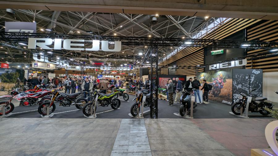 RIEJU BRILLA EN EL SALON DU 2 ROUES DE LYON CON SUS NOVEDADES Y PRUEBAS DINÁMICAS