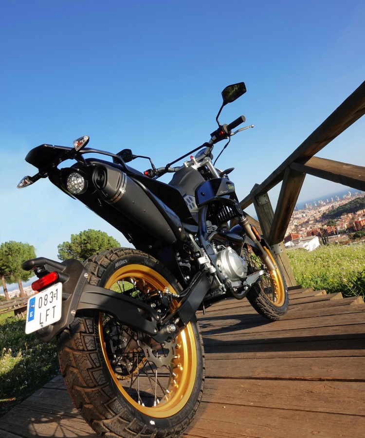 tango scrambler 125