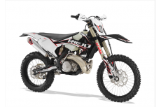 MR Racing 2022