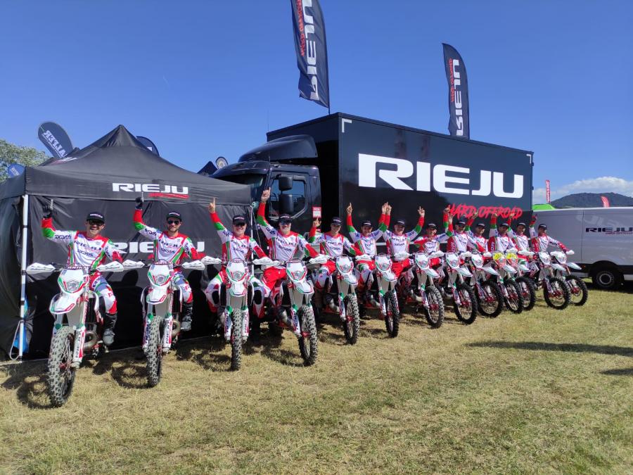 The rieju mr six days returns to the ISDE 2022 with Víctor Guerrero, Mireia Badia and Pau Tomàs, as official riders