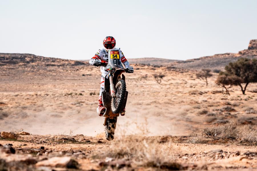 DANI NOSIGLIA Y MARC CALMET SUPERAN LA DIFÍCIL PRIMERA SEMANA DEL DAKAR 2025 